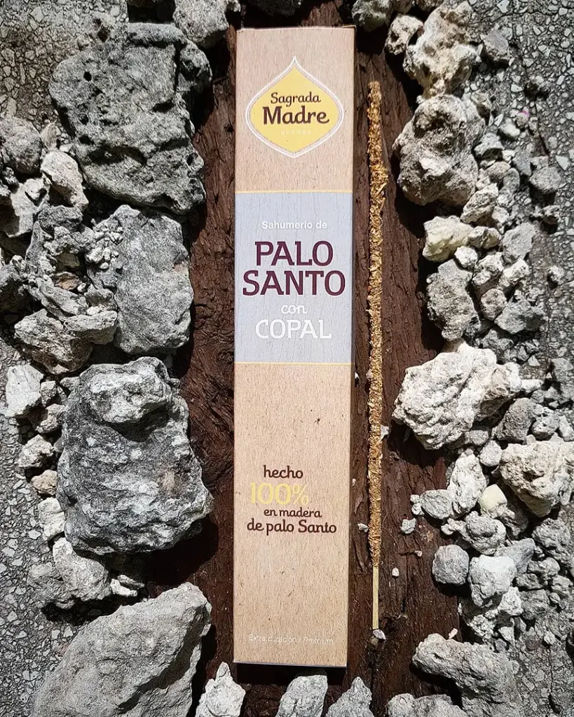 palo santo con copal (2).webp