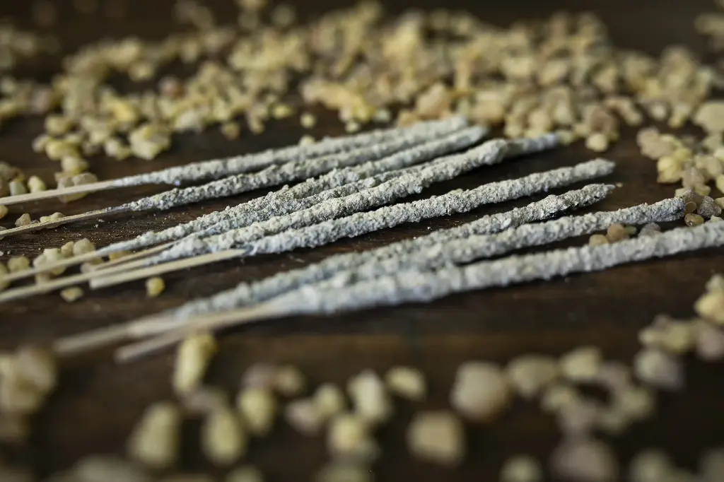 sahumerio natural yagra 3.webp