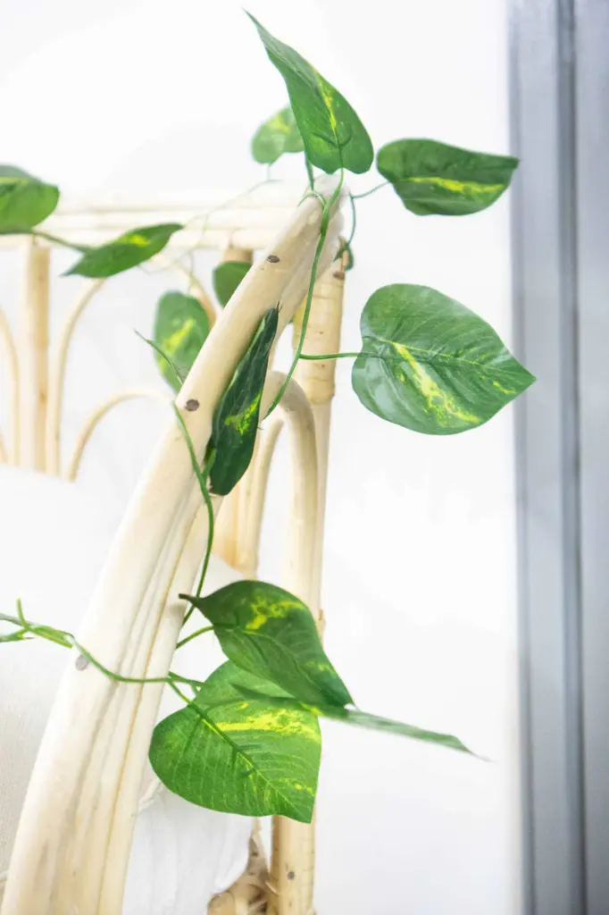 Tira De Enredadera X12 Unidades Hojas Artificial 2.2 Mts HOJAS.webp