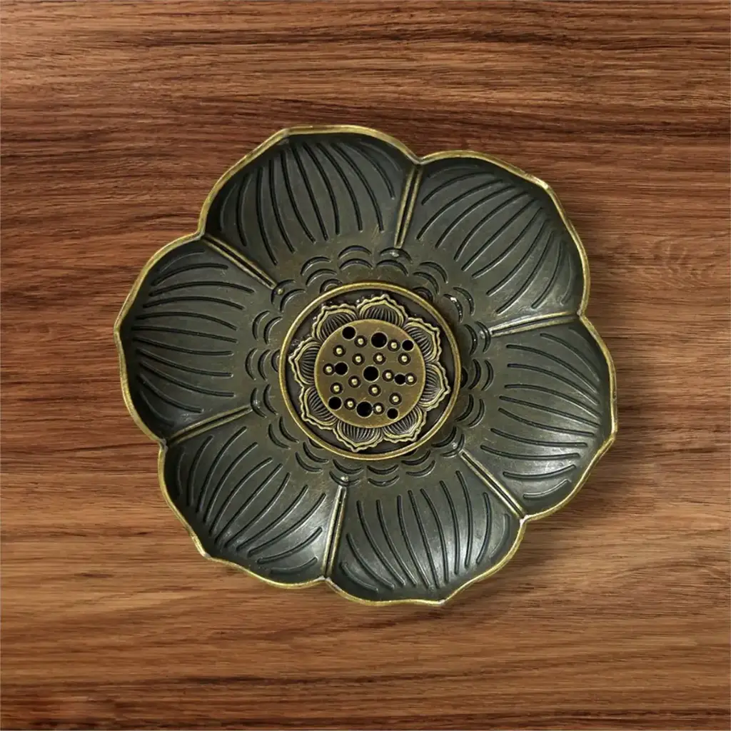 Portasahumerio Flor de Loto de METAL