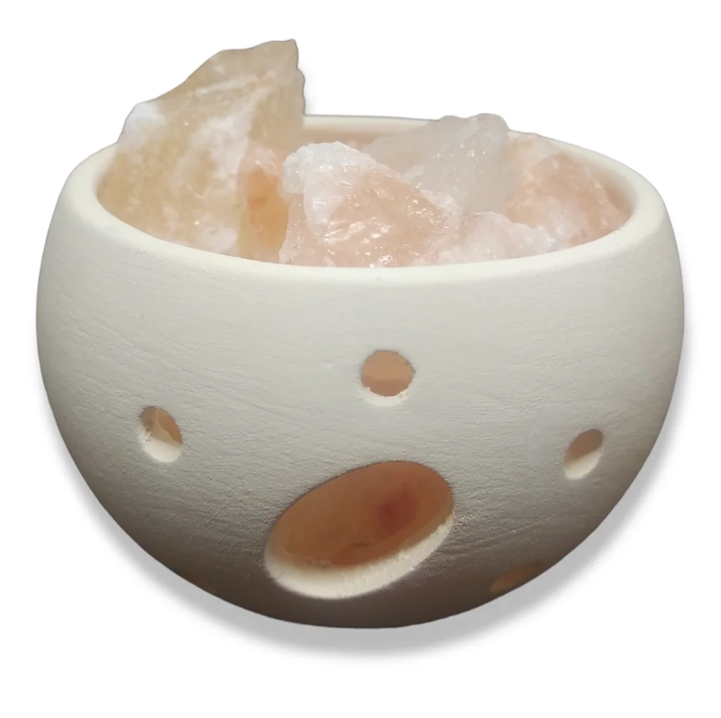 Lámpara de Sal Media Esfera calada 11x9cm