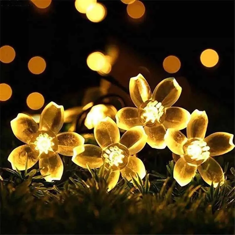 Guirnalda Solar Luz Cálida - flor Cerezo (5mts)