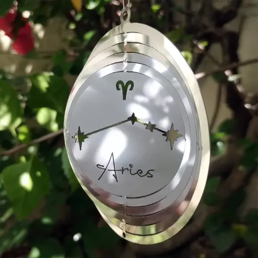 LIQUIDACIÓN 2da - WindSpinner 10cm - Constelación Aries